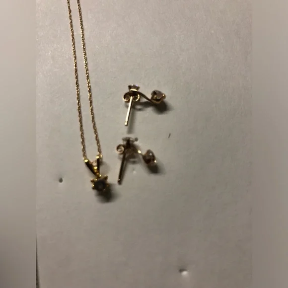 Gold Necklace and Earrings - Picture 2 of 3